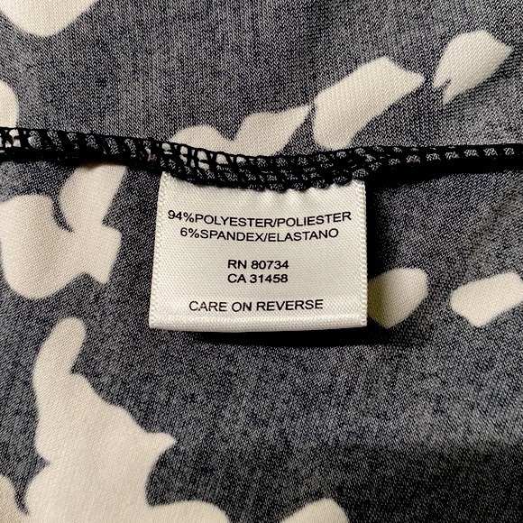 BCBMAXAZRIA Abstract Print Twist Front Sleeveless Dress - Picture 8 of 10